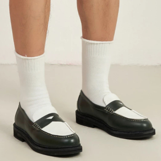 Tất trơn nam nữ BASIC trắng đen phong cách thể thao - PEALO