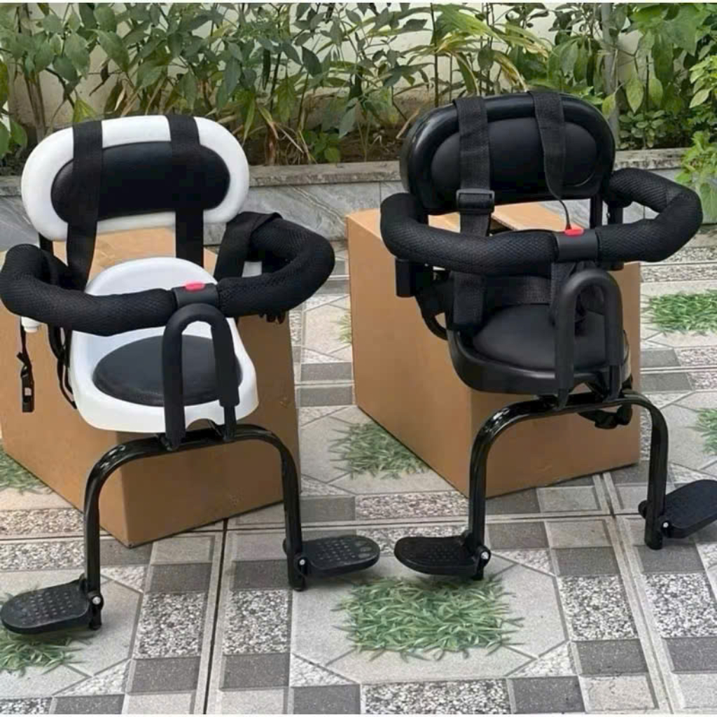Ghế ngồi xe máy, ghế xe số/ ghế xe số cho bé đệm lưng quai xốp có đai an toàn Bi Bô Shop