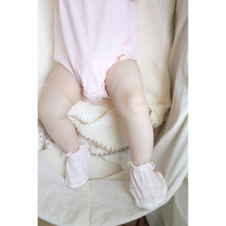 M&B (0-3M) Set bao tay chân thun cho bé sơ sinh chất cotton mềm mịn bảo vệ bé không bị ngấn.