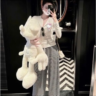 Set Bộ Thun Nữ  In Hình Hello Kitty Phối Quần Kẻ Sọc Ống Rộng Phong Cách Ulzzang Hack Dáng