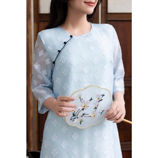 SWANLAKE | Váy Đầm Nữ Midi Cổ Tròn Tay Lỡ Vải Tơ Ép Hai Lớp Thêu Hoa Đính Nút Công Sở Tiệc D13237