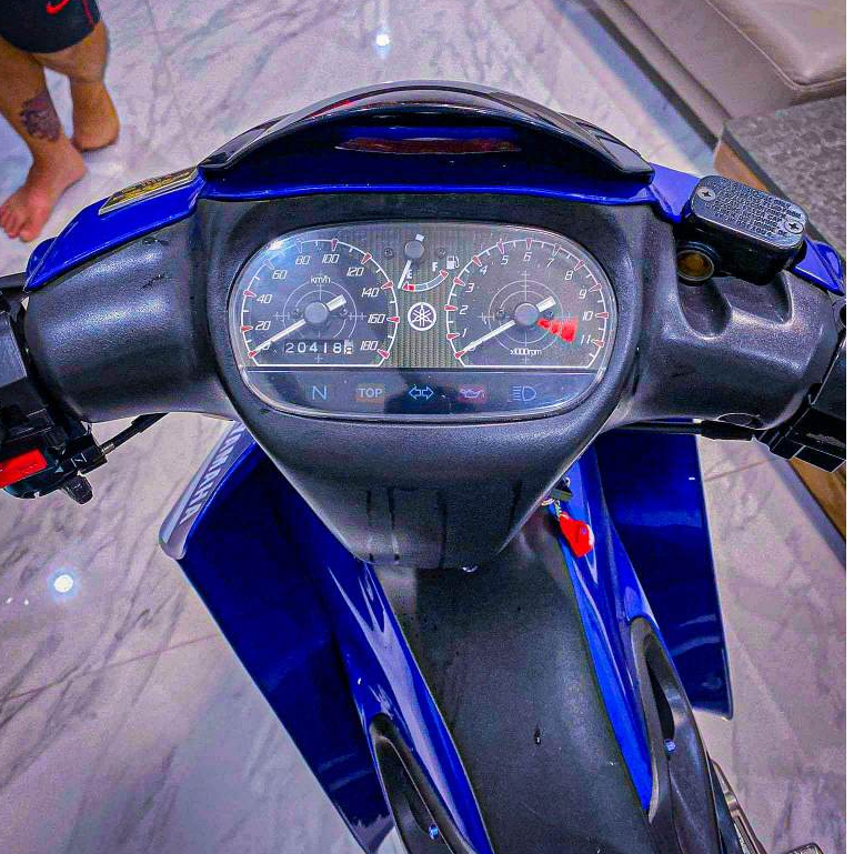 PPF YAMAHA YAZ 125...  dán bảo vệ mặt đồng hồ xe , hàng nhập khẩu