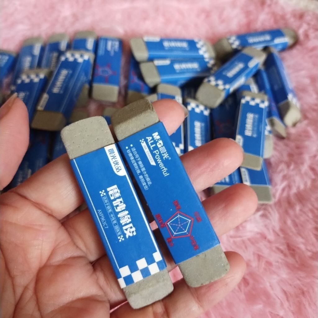 Gôm tẩy chì mực in M&G AXP963C7 (1 viên)