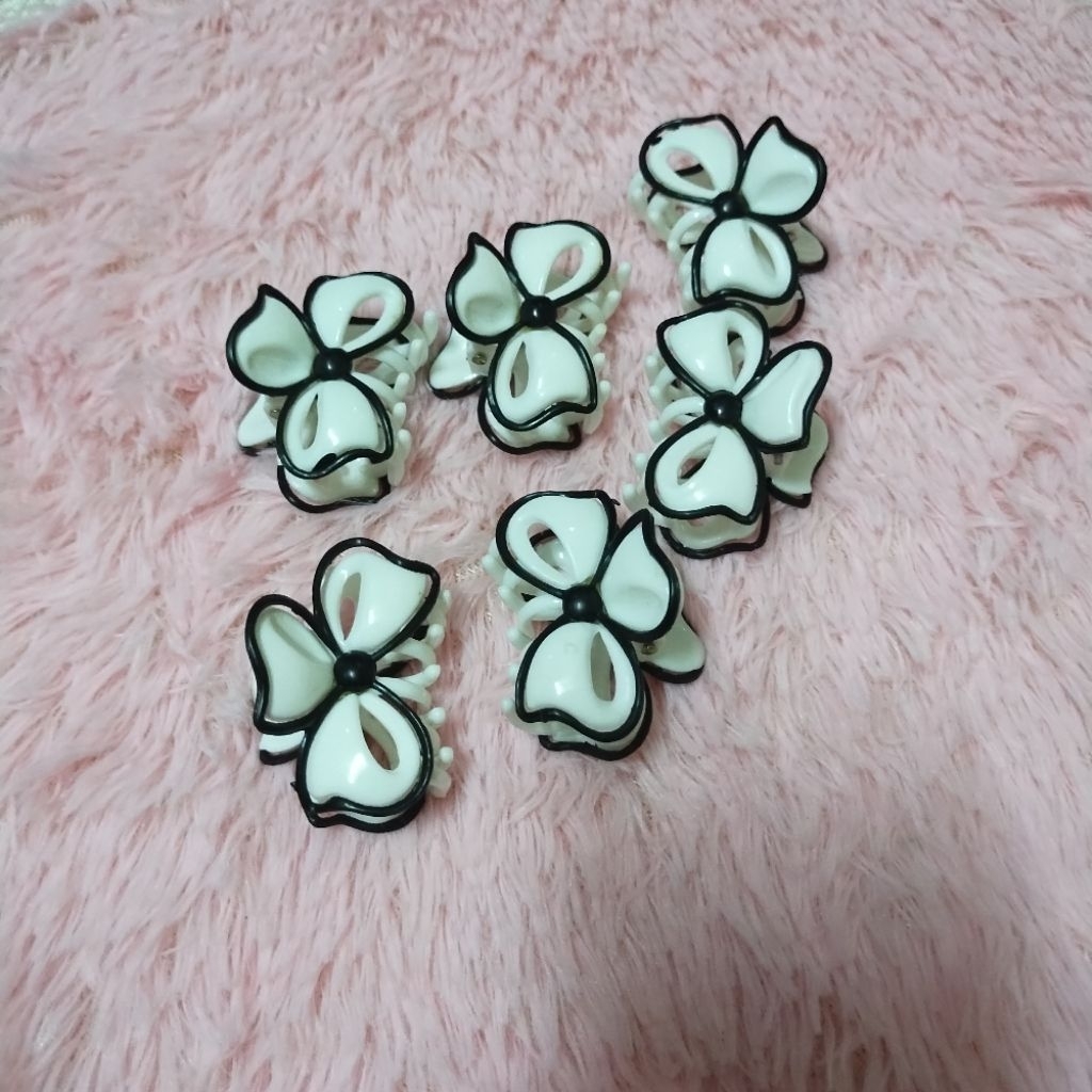 Kẹp tóc càng cua hình nơ xinh xắn (2 cái)