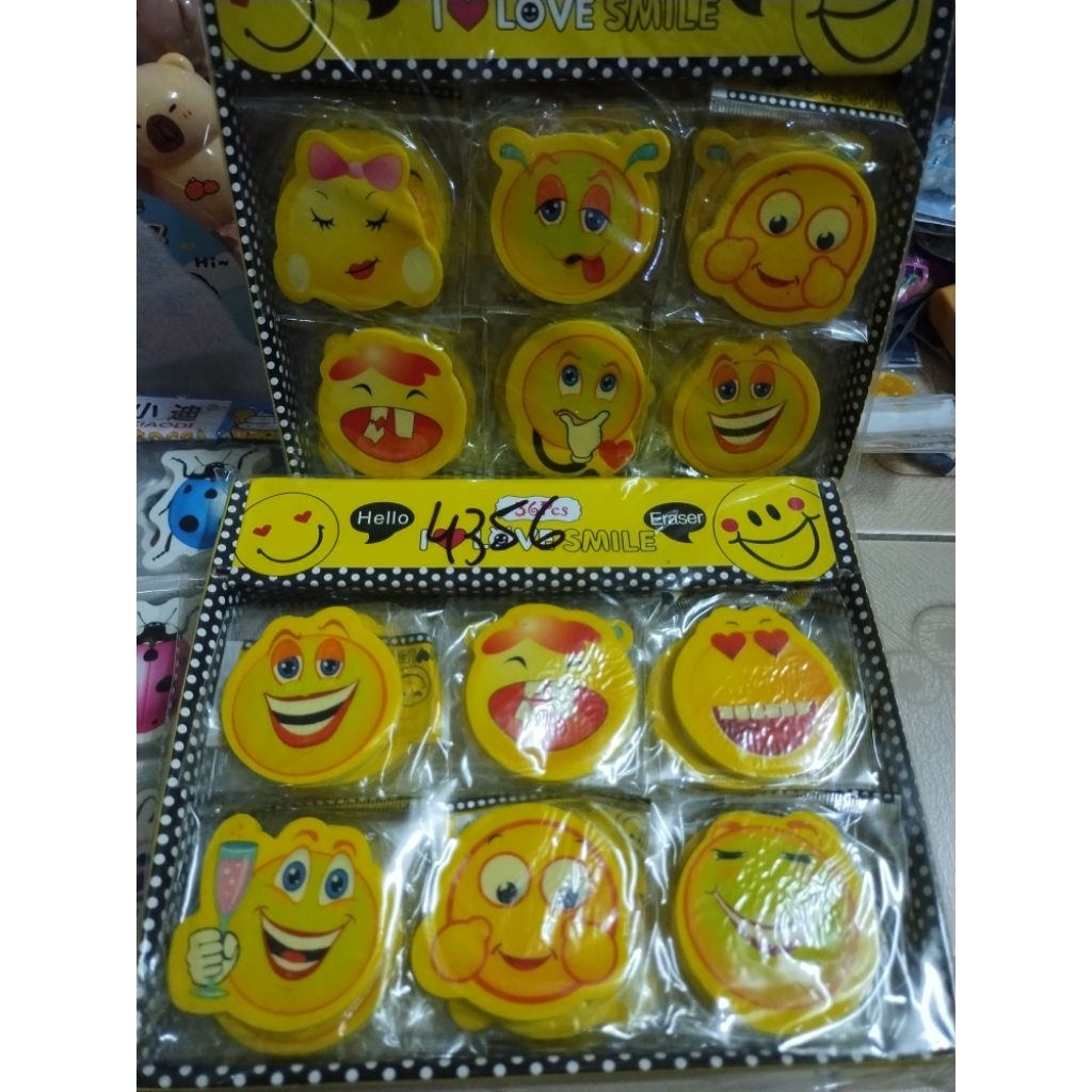 Gôm tẩy chỉ cảm xúc emoji bản to ( 3 viên)