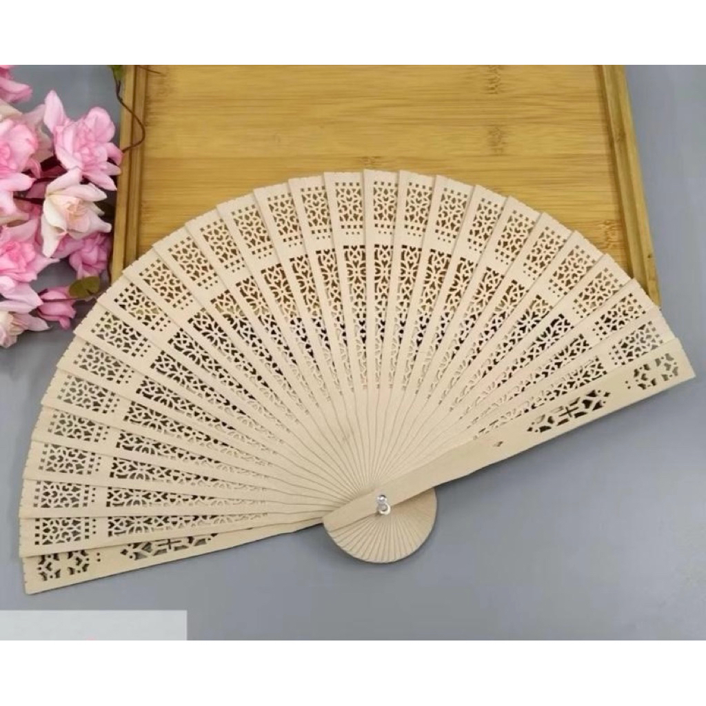 quạt trơn chụp áo dài basic nhẹ nhàng