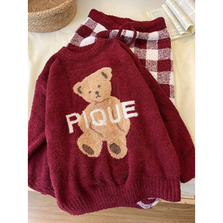 Bộ ngủ lông đỏ hình gấu dễ thương