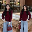 - Áo len cổ tròn dài tay vặn thừng màu đỏ dáng trơn basic form rộng len dày AL69 500G