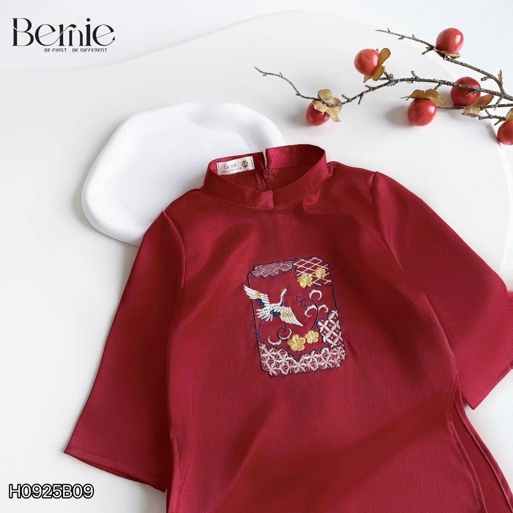(Kèm quần) Áo dài lụa Bernie họa tiết thêu hạc xuân thiết kế cách tân đẹp mắt cho bé trai 10-25kg
