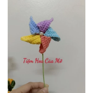 Chong Chóng Len Gắn Kính Xe ( Có Xoay Được)