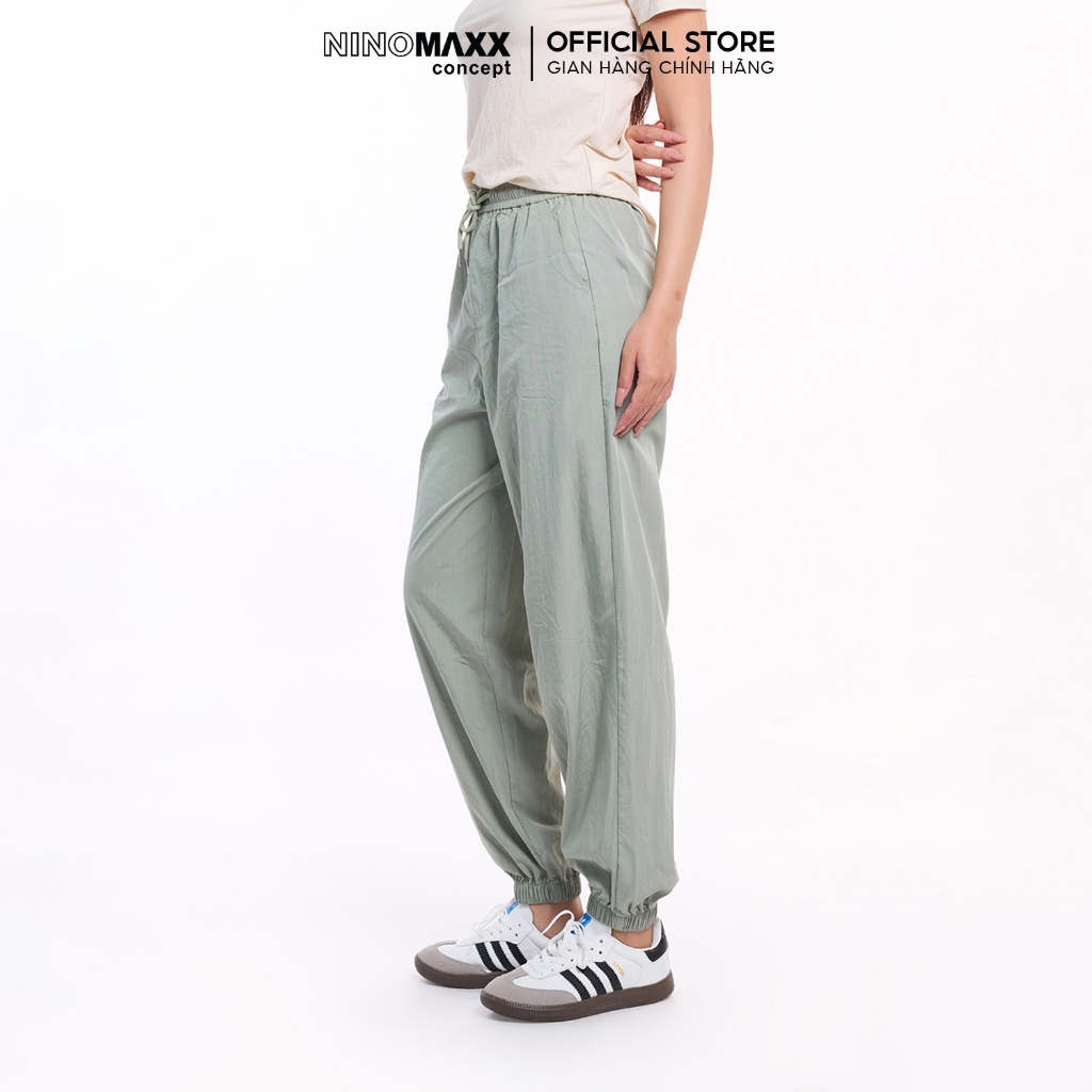 Quần Jogger Nữ Chất Nylon Năng Động Thời Trang NINOMAXX 2410006