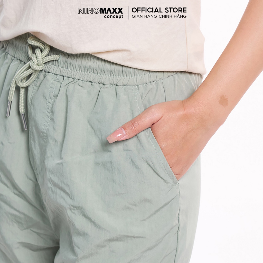 Quần Jogger Nữ Chất Nylon Năng Động Thời Trang NINOMAXX 2410006