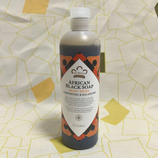 Sữa tắm Tẩy Tế bào chết làm sáng da 384ml Nubian Heritage-Dưỡng Da Mịn Màng & Sáng Khỏe