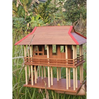 Mô hình nhà sàn Bác Hồ làm từ nan trúc mái nhà rộng 43cm