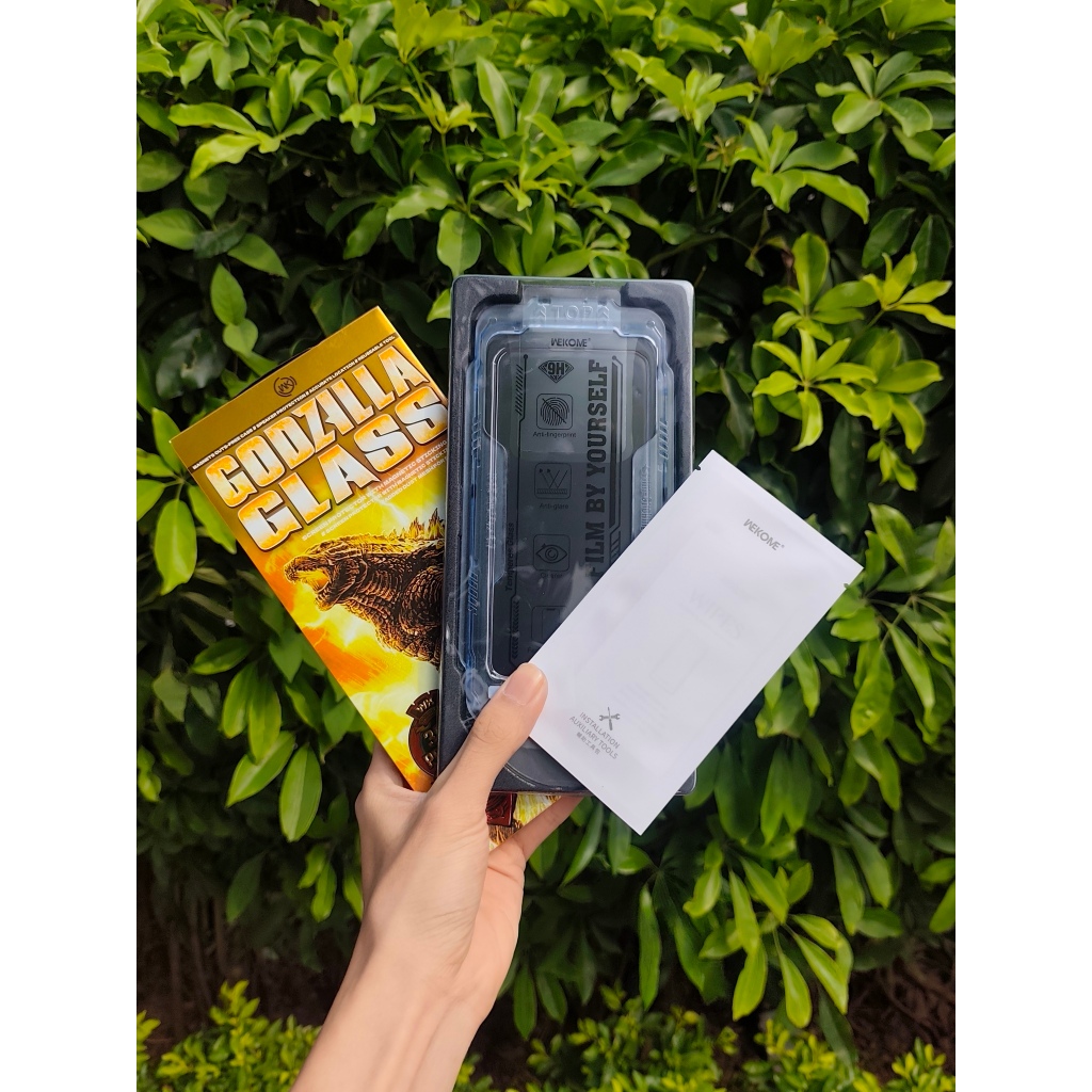 Kính Cường Lực Có Khung Tự Dán Godzilla cho iphone Chính Hãng Wekome – Chống Nhìn Trộm,Chống Vân Tay