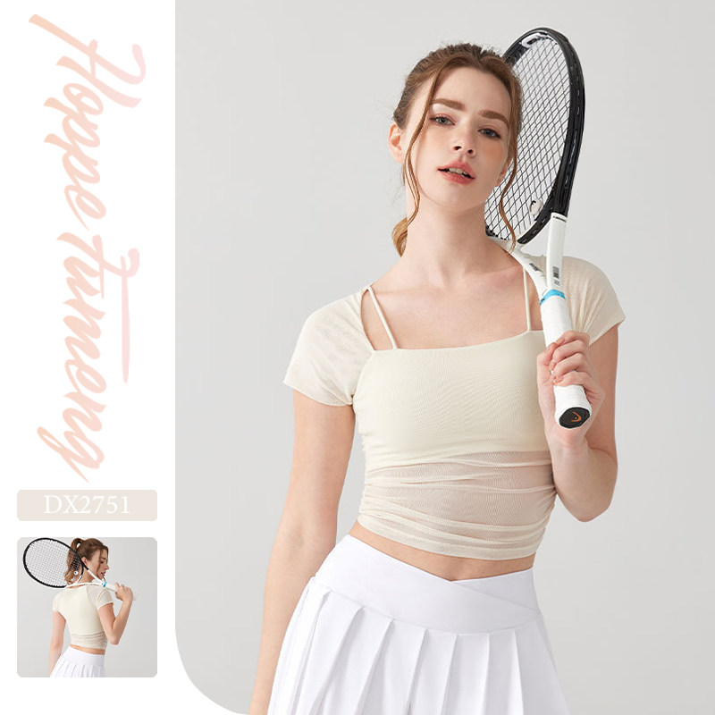 Hiển thị gầy thắt lưng giả hai mảnh lưới thoáng khí một mảnh ngực đệm thể thao bên ngoài mặc áo nữ