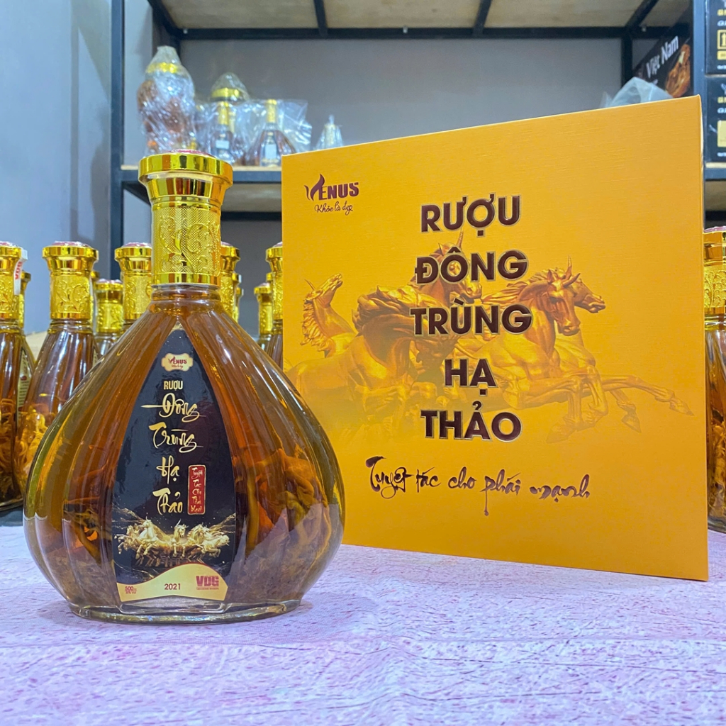 Hộp quà tặng R.ượu nấm đông trùng hạ thảo Venus 500ml