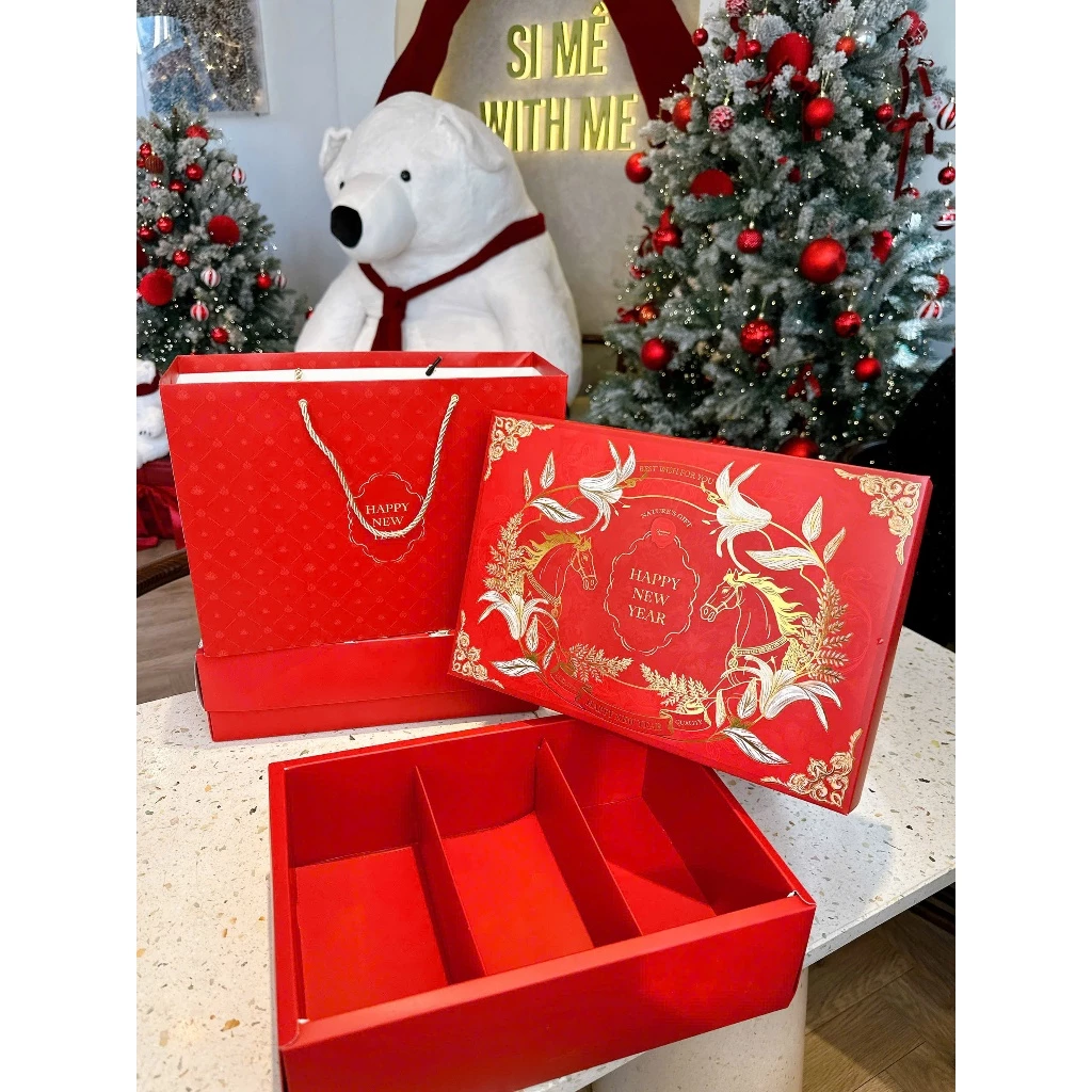 vỏ hộp quà tết đựng bánh mứt hàng có sẵn tiện lợi nâng tầm thương hiệu phần quà của bạn