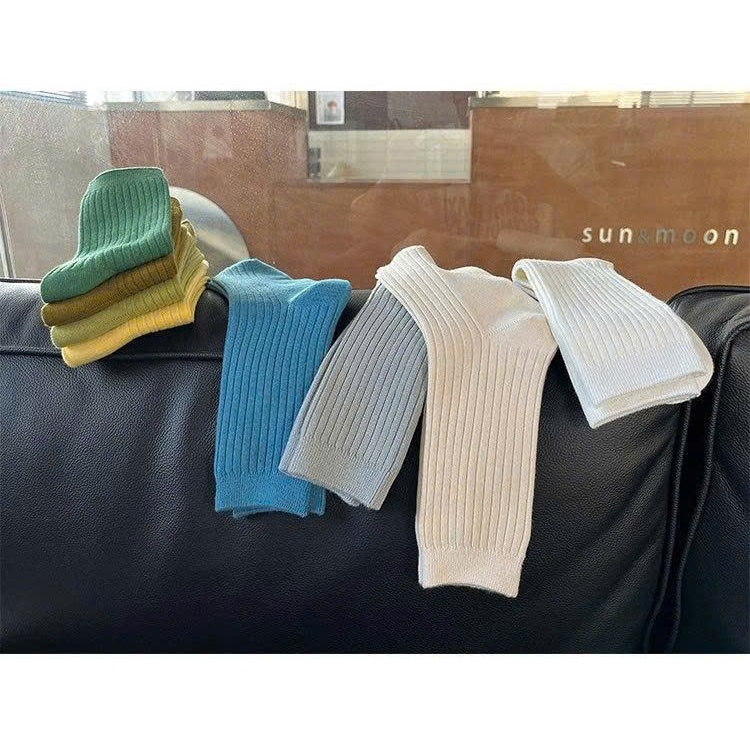 Vớ cotton nữ cao cổ đủ màu phong cách Hàn Quốc, trẻ trung, năng động.