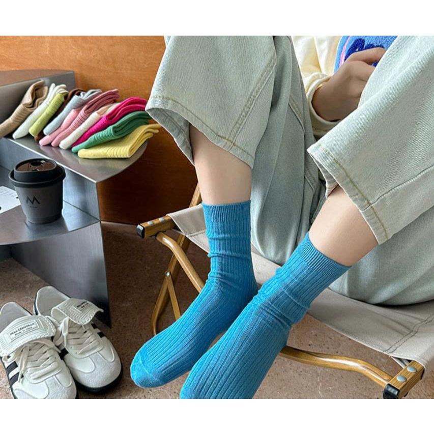 Vớ cotton nữ cao cổ đủ màu phong cách Hàn Quốc, trẻ trung, năng động.