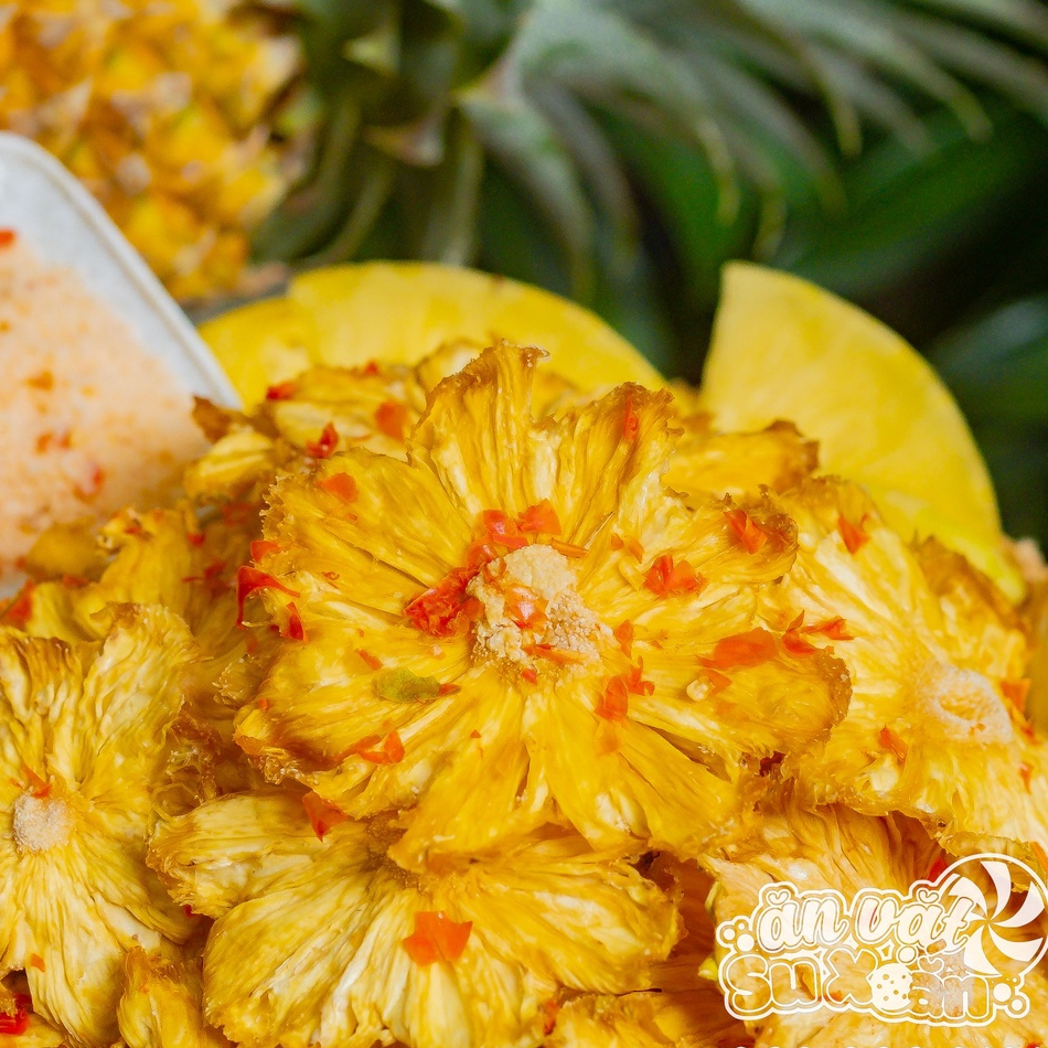 Thơm sấy khô muối ớt Hũ 300gr - Ít Ngọt Siêu Ngon - Ăn Vặt Su Xoắn