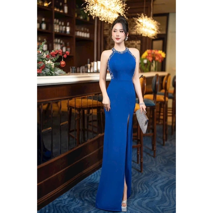 Dạ Hội Yếm Đính Kết Sẻ Đùi, Váy Dạ Hội Trung Niên Quyến Rũ, Váy Dạ Tiệc Bigsize Mã Dạ Hội M30