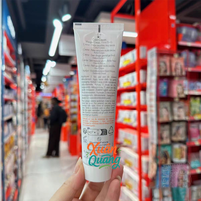 Kem phục hồi Eau Thermale Avene Cicalfate+ Restorative Protective Cream, giúp làm lành da, làm dịu tổn thương trên da