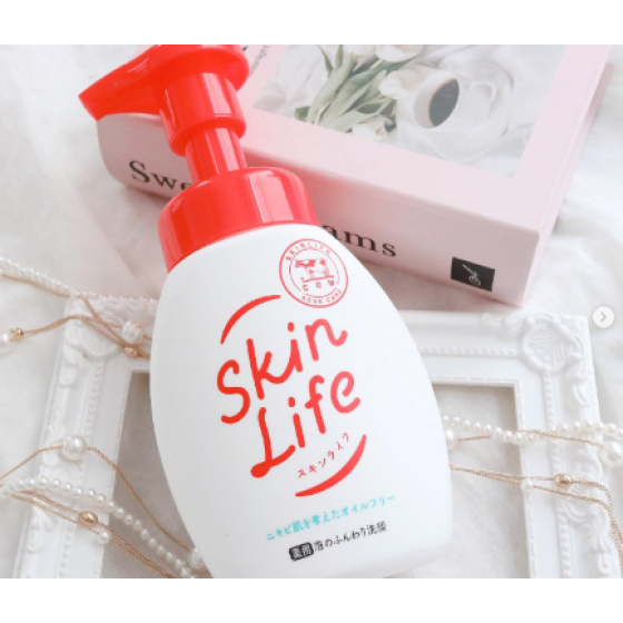 Sữa Rửa Mặt Cow Skin Life Giúp Làm Sạch, Sáng Da Chính Hãng 130ml / 140ml / 160ml