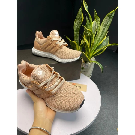 adidas gazelle silver green womens Giy Chy B N Adidas Ultraboost 5: Di Chuyn Thoi Mi, Si Bc Mt M   Supersports Vietnam