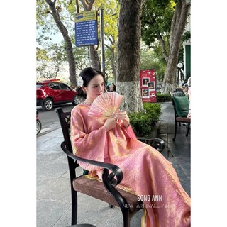 Set áo dài cao cấp bùng nổ visual màu hồng ánh nhũ vàng sang đỉnh khâu cổ đá sang chảnh đẳng cấp - Baotrang.clothes