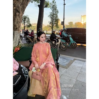 Set áo dài cao cấp bùng nổ visual màu hồng ánh nhũ vàng sang đỉnh khâu cổ đá sang chảnh đẳng cấp - Baotrang.clothes