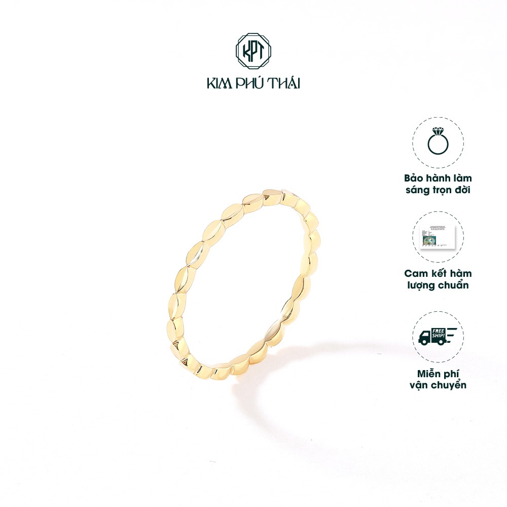 Women's Solid Gold Ring by Kim Phú Thái