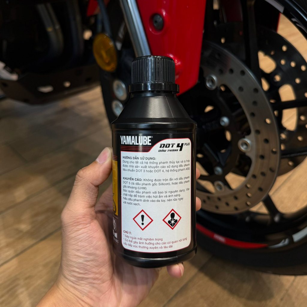 Dầu phanh DOT4 Plus 350ml - Chính hãng YAMAHA