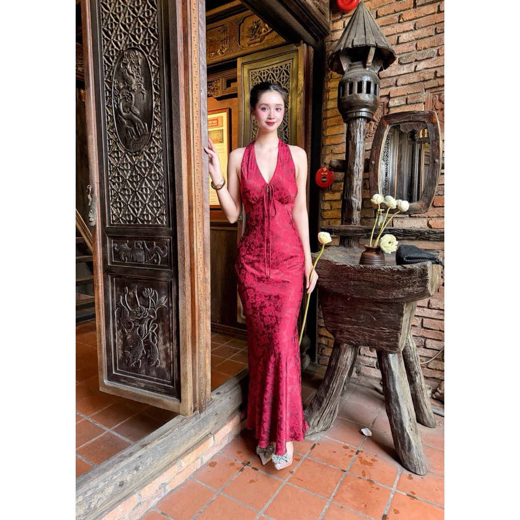 Đầm Dự Tiệc Lụa cổ yếm V xẻ sâu cột nơ đuôi cá dài quyến rũ sang trọng  3 màu - Pusu house