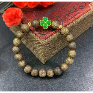 Vòng Trầm Đơn mix Cỏ 4 Lá may mắn