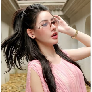 Mắt kính y2k Bự Store nữ dáng hiphop thời trang cá tính màu ombre khói mẫu mới của năm 2048