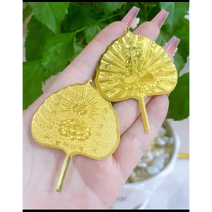 Lá Bồ Đề Mạ Vàng Đã Xin Lộc