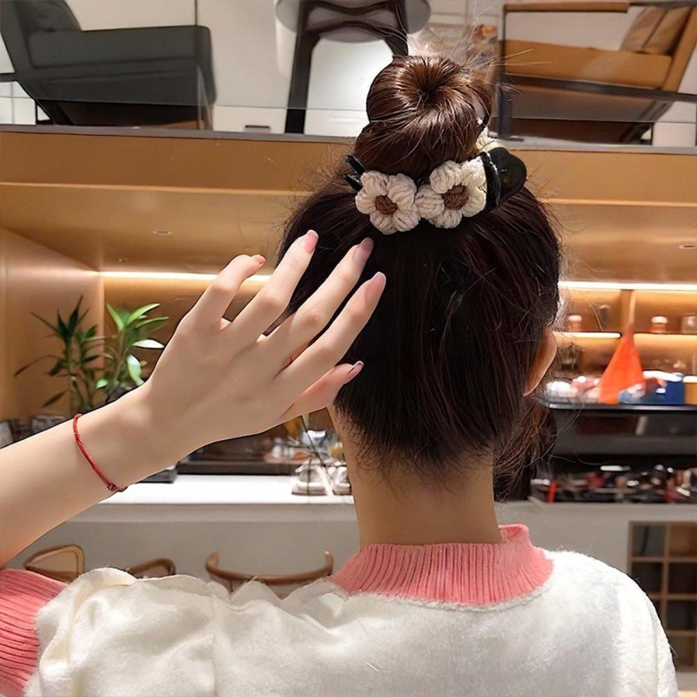 Ngoạm Càng Cua 3 Răng Đính Hoa Len Phong Cách retro Xinh Xắn Dễ Thương Phụ Kiện Tóc Empoli