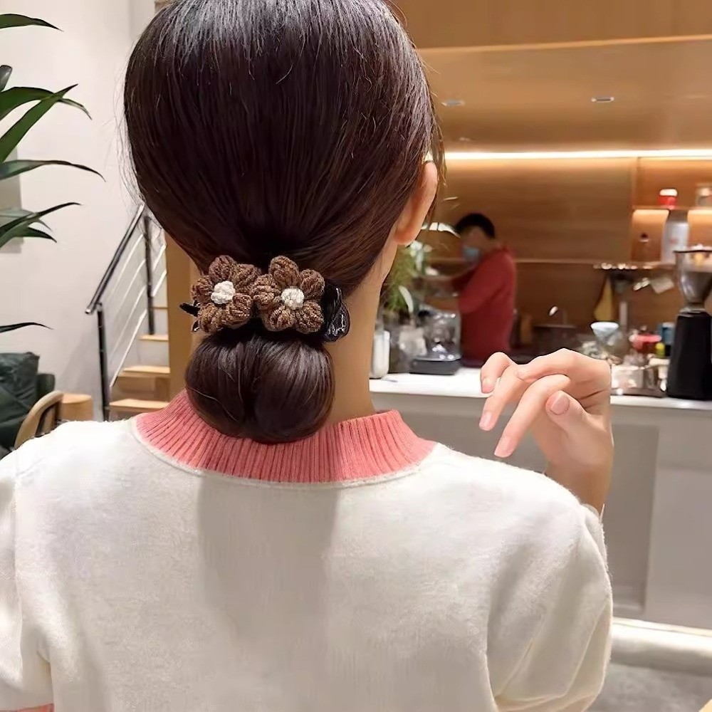 Ngoạm Càng Cua 3 Răng Đính Hoa Len Phong Cách retro Xinh Xắn Dễ Thương Phụ Kiện Tóc Empoli