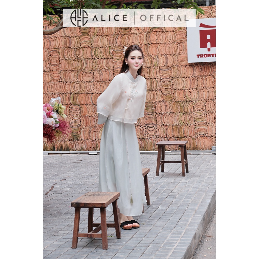 Set Váy Truyên Thống Alice, Áo Tơ Thêu Hoa Tay Lỡ Loe 2 Tầng Phối Chân Váy Tơ Óng Hàn Dáng Maxi Xòe Nhẹ S1009