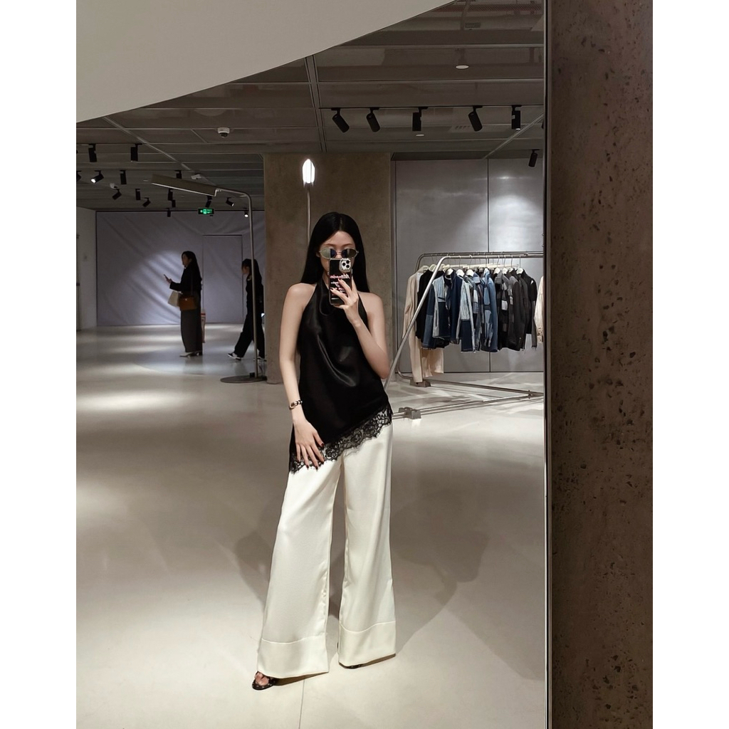 𝙈𝙄𝙀𝙉 𝙏𝙊𝙋 - Áo Yếm Cổ Đỗ Phối Ren