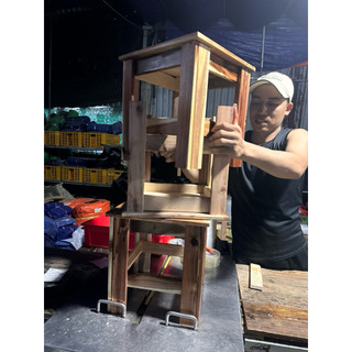 Bàn gỗ tràm tự nhiên. 47x47x47cm. bàn làm chắc chắn