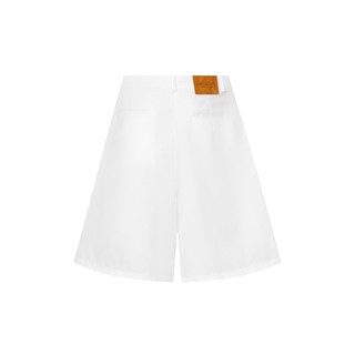 Quần short trắng
