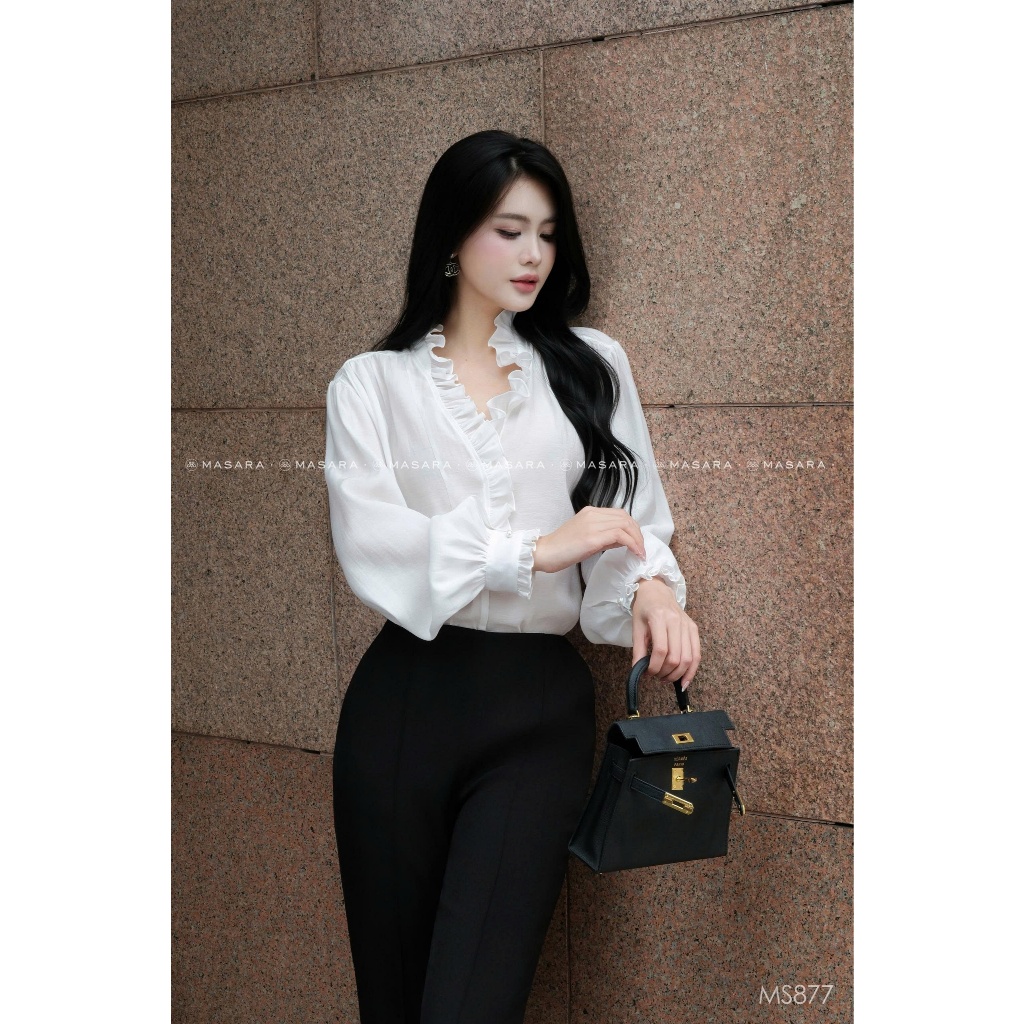 Set áo tơ trắng cổ bèo phối quần ống loe phong cách thanh lịch hiện đại Masara MS877