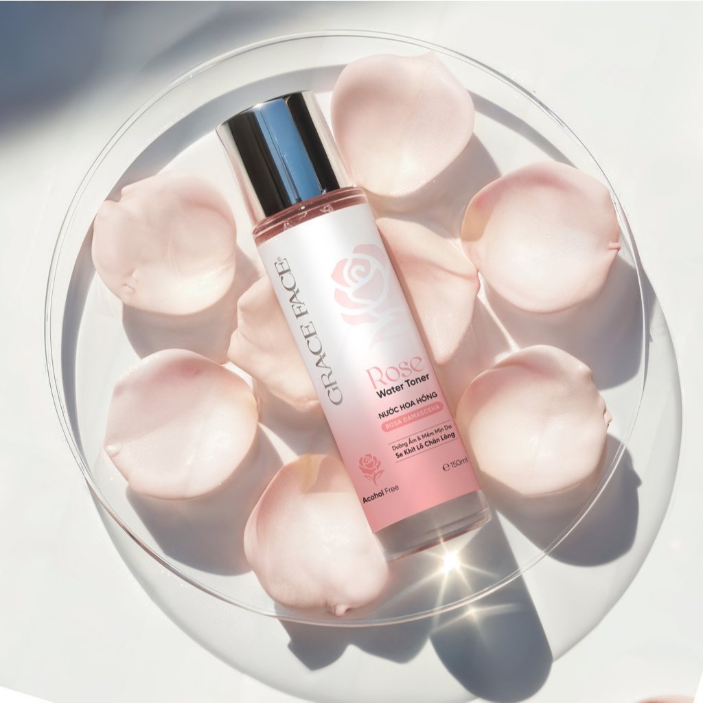 Nước hoa hồng cân bằng pH dưỡng ẩm se khít lỗ chân lông Grace Face Rose Water Toner 150ml | BigBuy360 - bigbuy360.vn