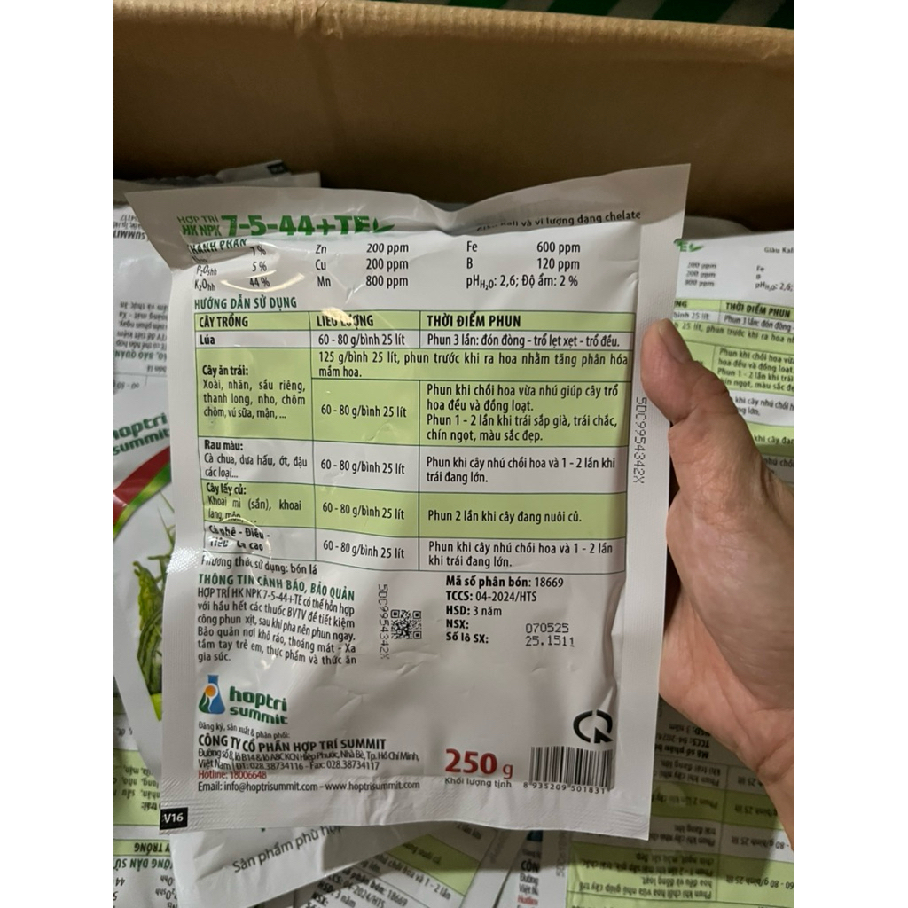 Phân bón lá 7-5-44+TE ra hoa sớm, hoa trổ đều, đồng loạt Hợp Trí gói 250g