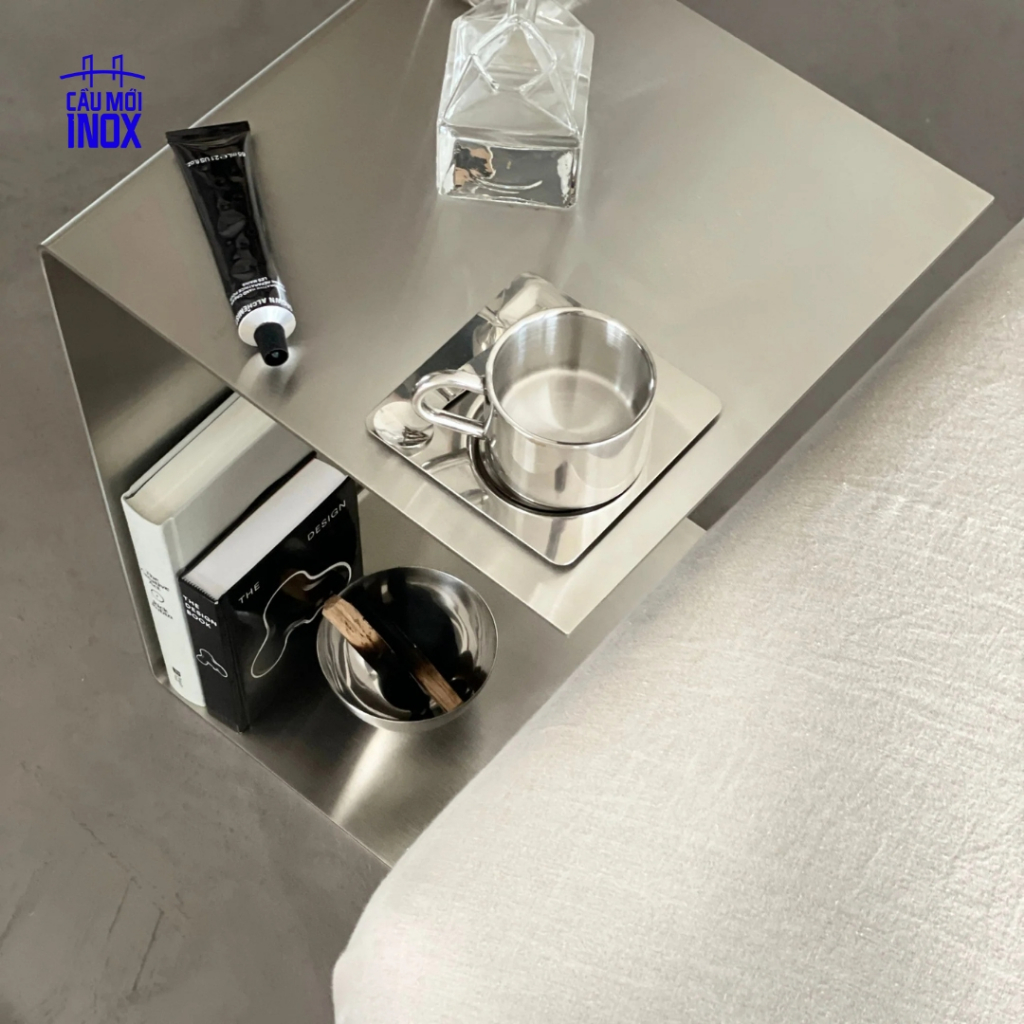 Bàn inox cao cấp Celine – thiết kế tối giản, sang trọng, bề mặt inox 304 xước, nội thất công nghiệp