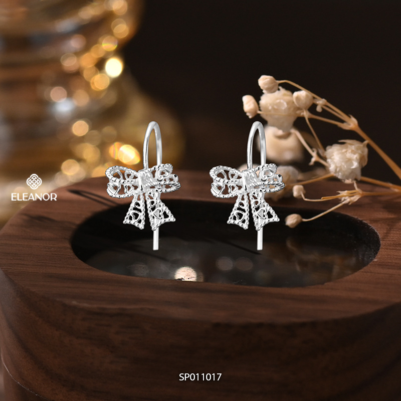Bông tai nữ chuôi bạc 925 Eleanor Accessories hình nơ phụ kiện trang sức khuyên tai 11017