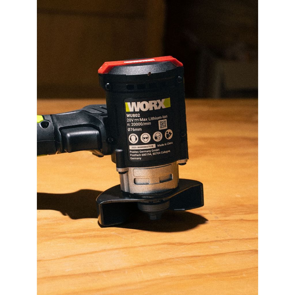 Máy Cắt Mini Worx 20V WU802 Chính Hãng