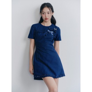 Đầm OLV sọc đính nơ thêu thanh lịch Navy Cotton Striped Embro Dress phù hợp mọi dịp